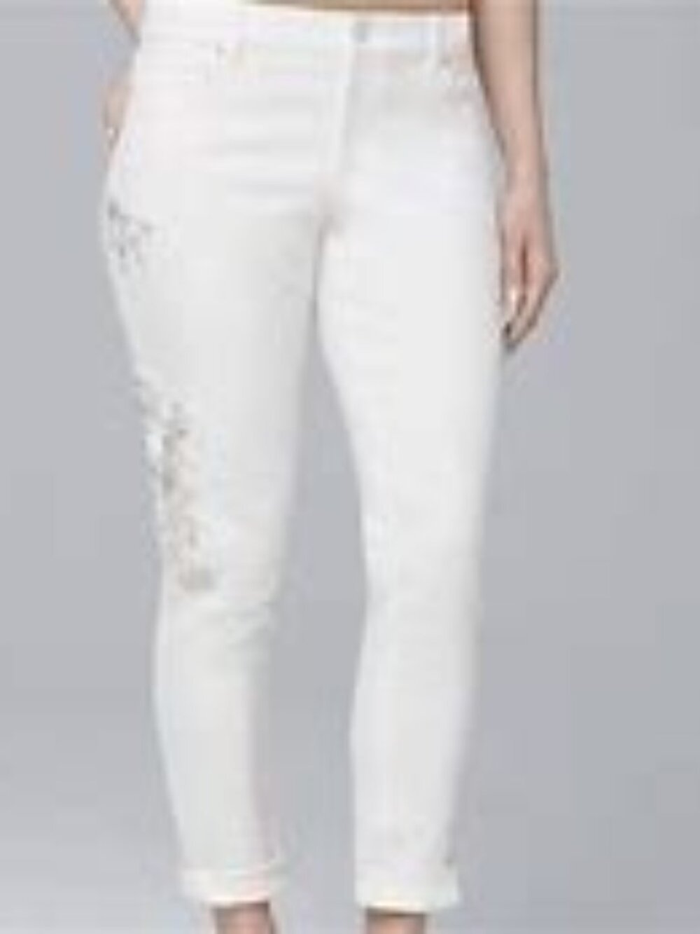 NWT  White House Black Market Skinny Crop Floral Embroidered Jeans